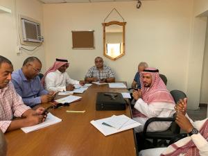 His Excellency the Dean of Al-Qunfudhah University College Visits the Academic Departments of the College